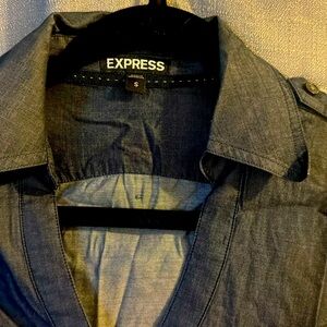 Express small light denim shirt